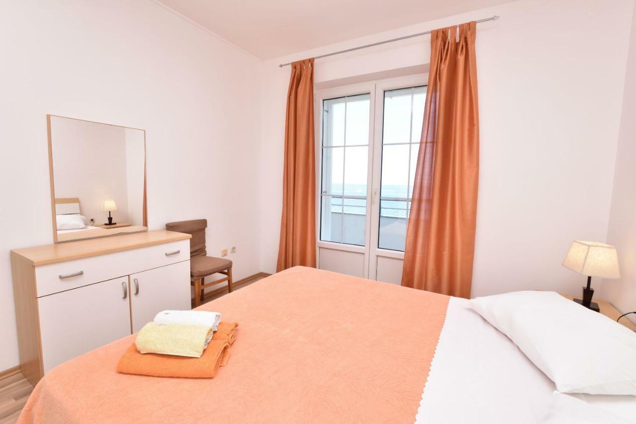 Apartments Brico Primošten Kültér fotó