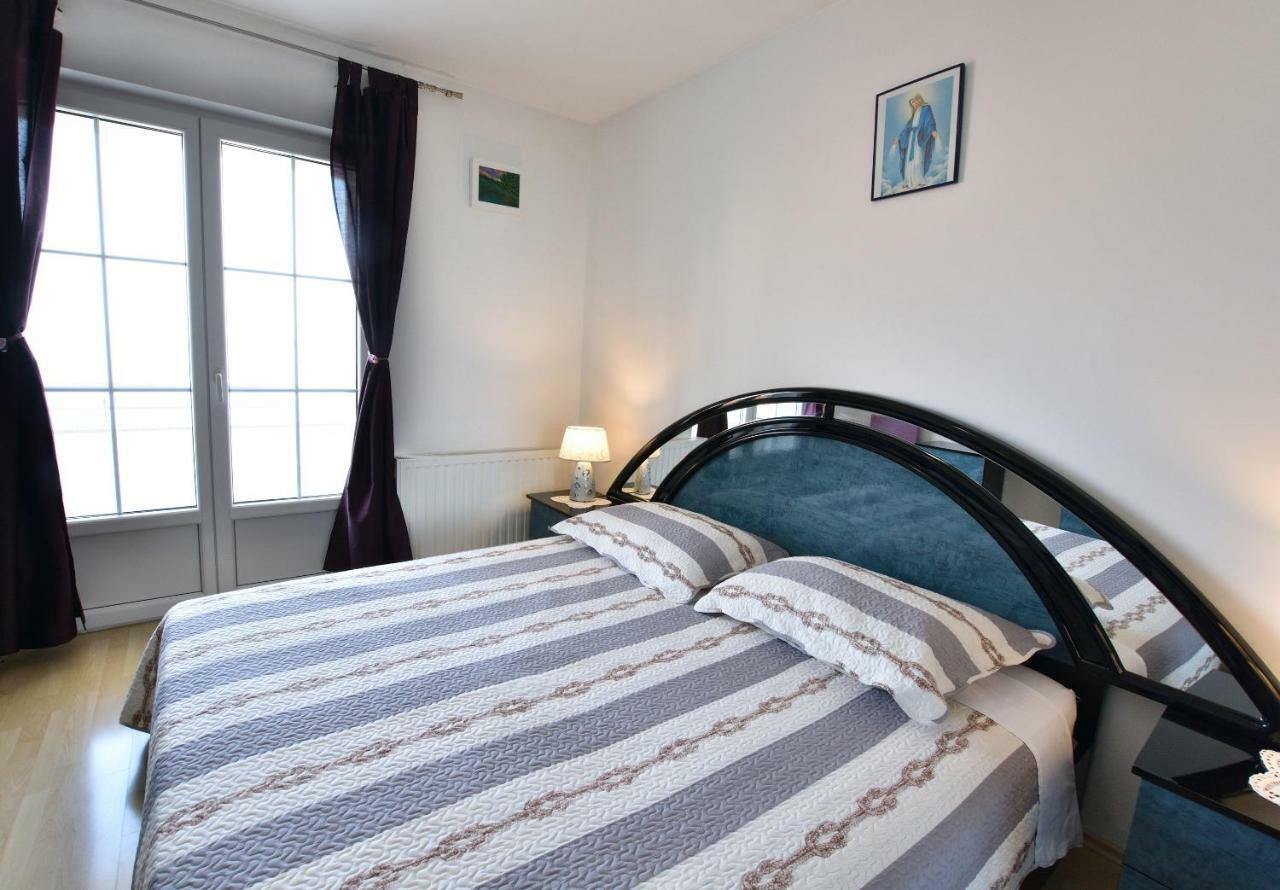 Apartments Brico Primošten Kültér fotó
