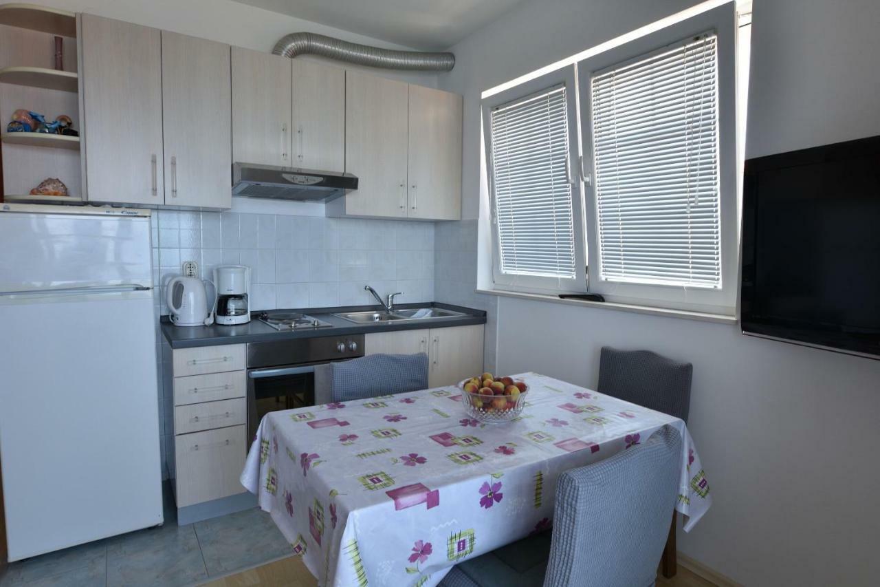 Apartments Brico Primošten Kültér fotó