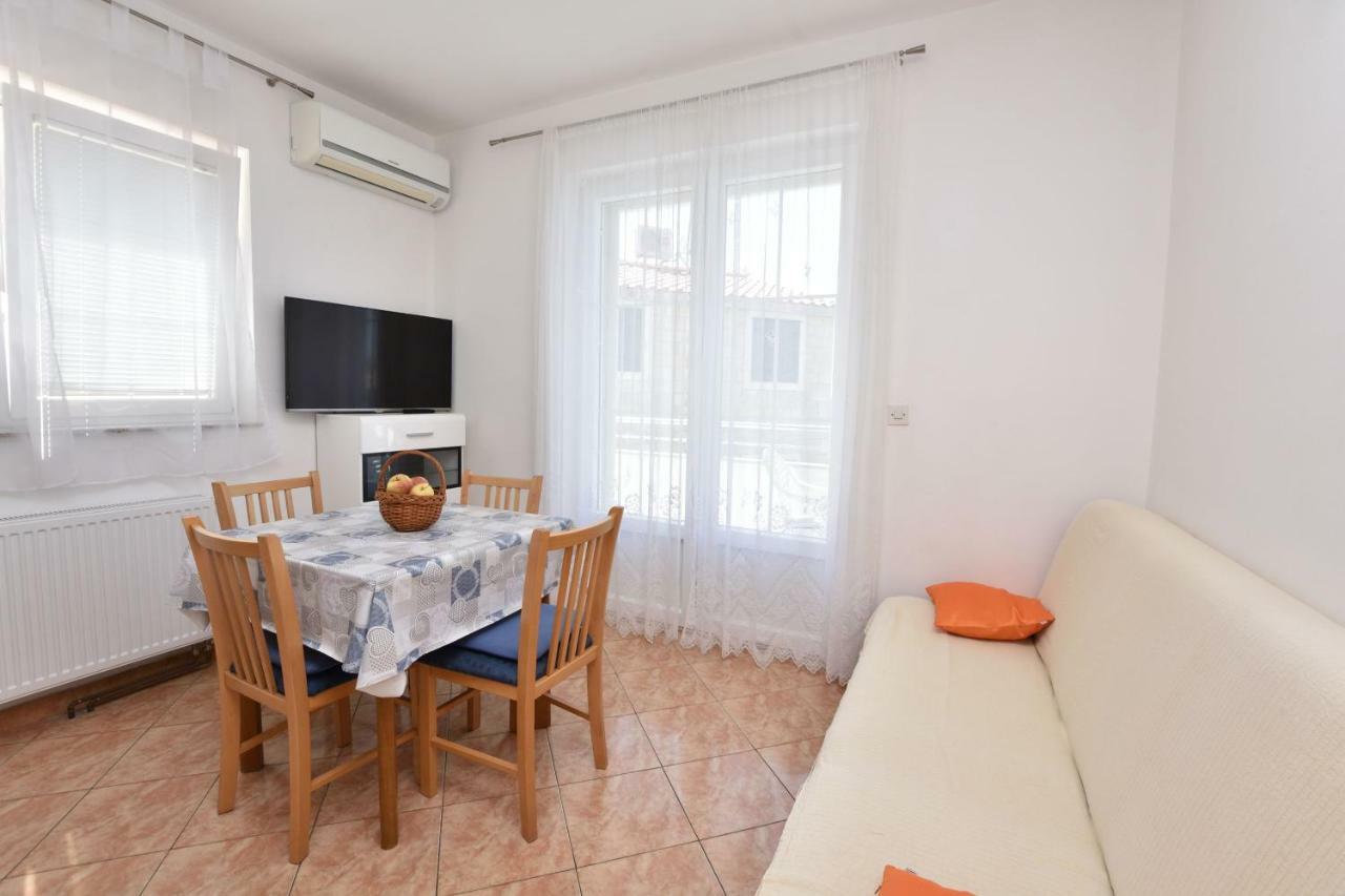 Apartments Brico Primošten Kültér fotó